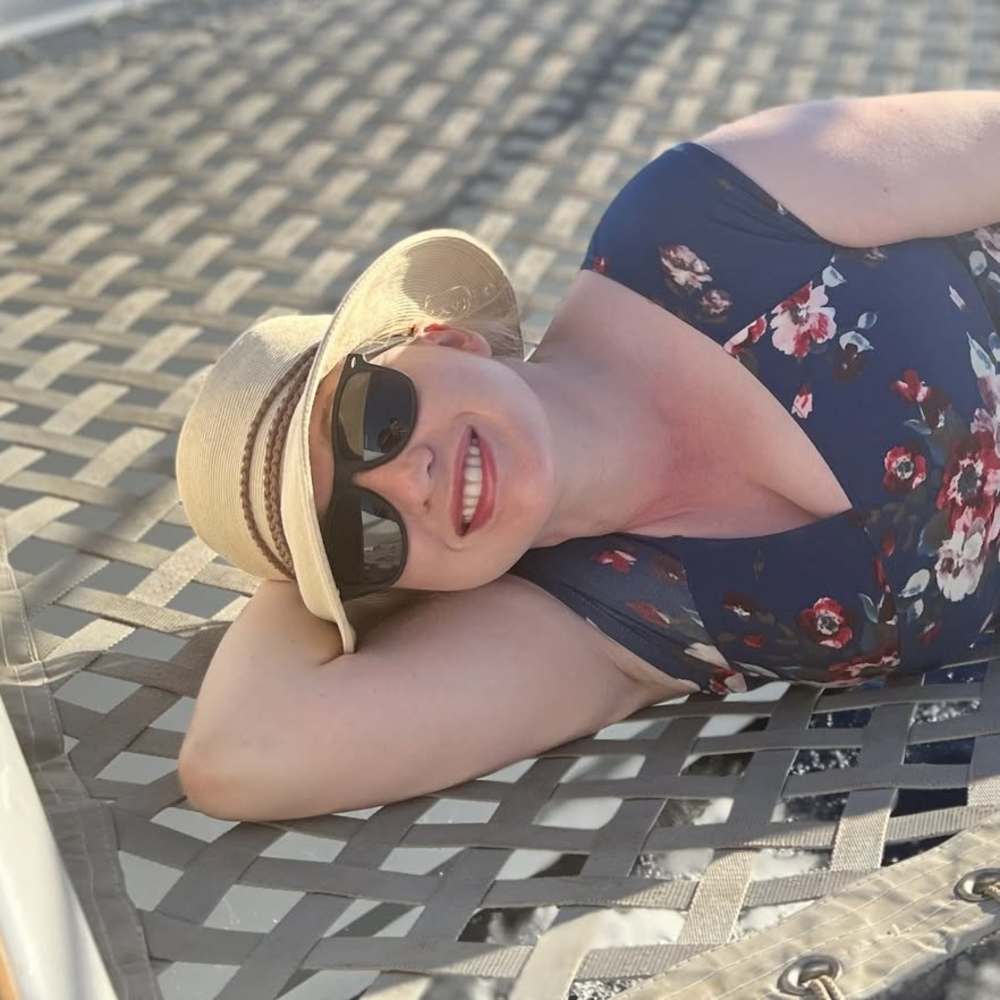 Meet your Posher, Lesley